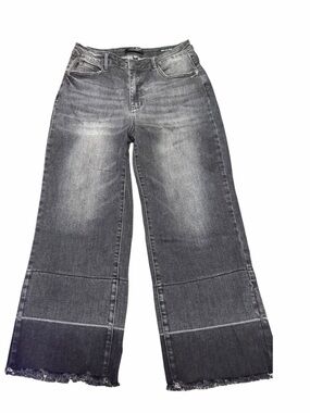 Judy Blue Wide Leg Crop Jeans Size 9/29 Black Wash Raw Hem Boutique Denim